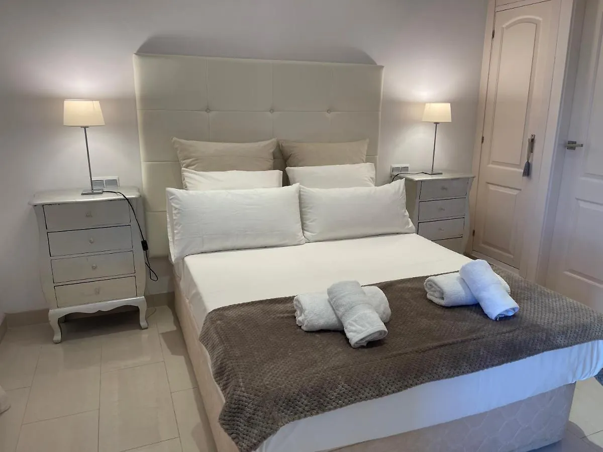 Puerto Banus Apartamento Peace Marbella İspanya